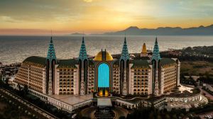 Нова година 2026 в Лара, Анталия със самолет от София - 5 нощувки